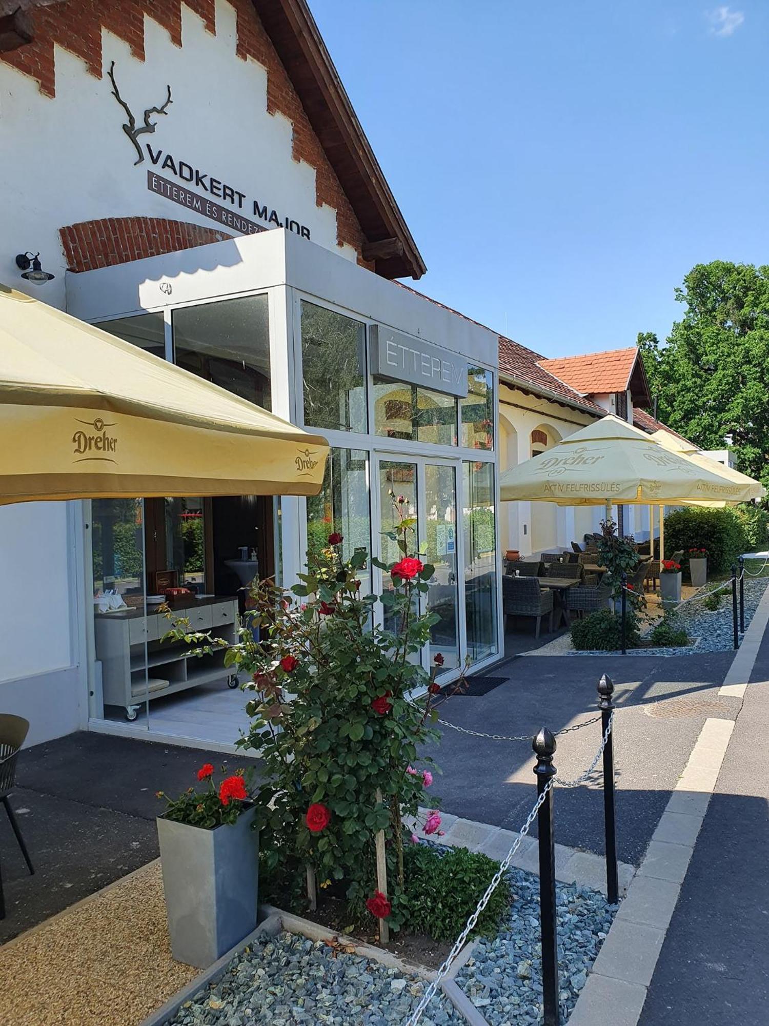 Sárvár Vadkert Major酒店 外观 照片