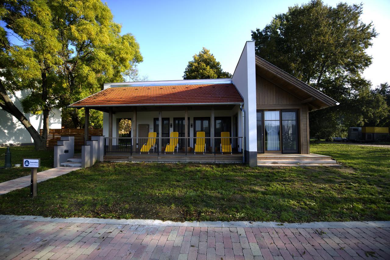 Sárvár Vadkert Major酒店 外观 照片
